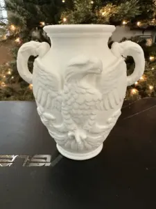 Vase 148 Eagle