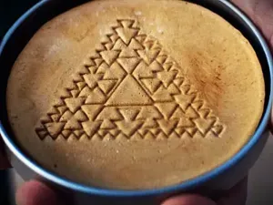Mona lisa cutter