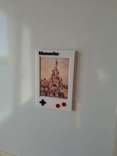 Console magnetic photo frame — Image 4 of 8