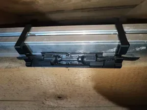 Solar-PV-MC4-Halter 3.0 / Halterung für 40x40-Profile