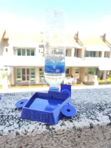 The PET water dispenser for PET bottle