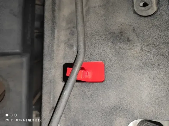 Replacement Latch for 2007-2013 Corolla Hood Support Rod — Фото 8 из 9