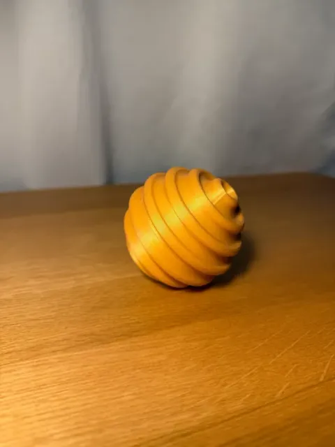 Sensory Fidget Sphere - Ribbed — Фото 2 из 4
