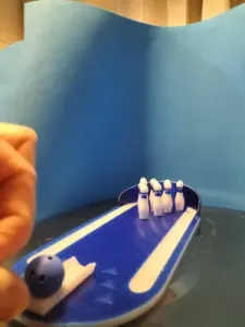 ANTI-STRESS MINI BOWLING ALLEY