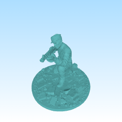 Soviet soldier in 32 mm and 1/35 for tabletop