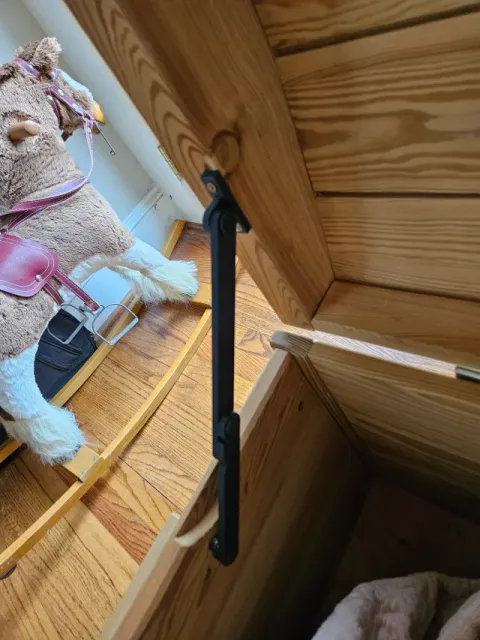 Simple Lid Stay for toy chest or desk — Фото 4 из 9