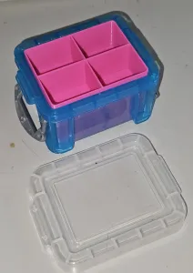 2 X 2 insert for 0.14l "Really Useful Box"