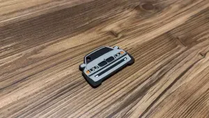 inspired by BMW Series 7 (gen. E38) - keychain