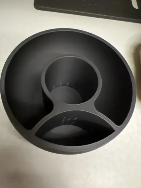 Round Self-Watering Design Planter — Фото 3 из 4