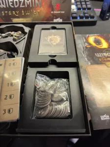 Legendary Hunt insert