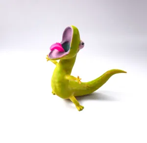 Screaming Tom the lizard - hoppers