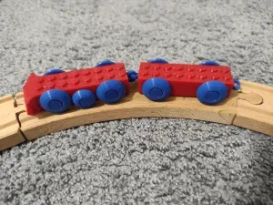 Tiny Train Brio/Brick Adapter