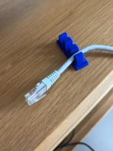 Cable guide for 3 cables, 2 versions