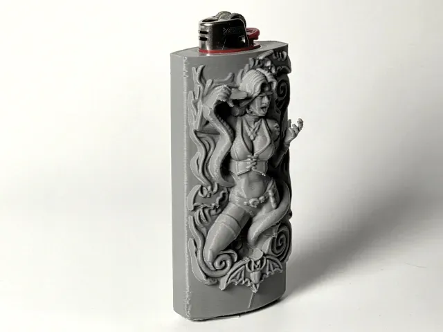 BIC J6 Lighter Case "Girl and Snake"