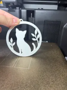 Cat Silhouette Keychain – Elegant Nature Design
