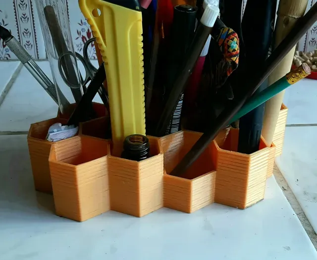 Honeycomb Pen Stand — Фото 4 из 7