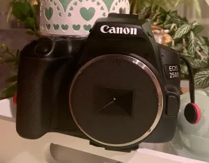 Pinhole lens for canon EF-S - fully functional