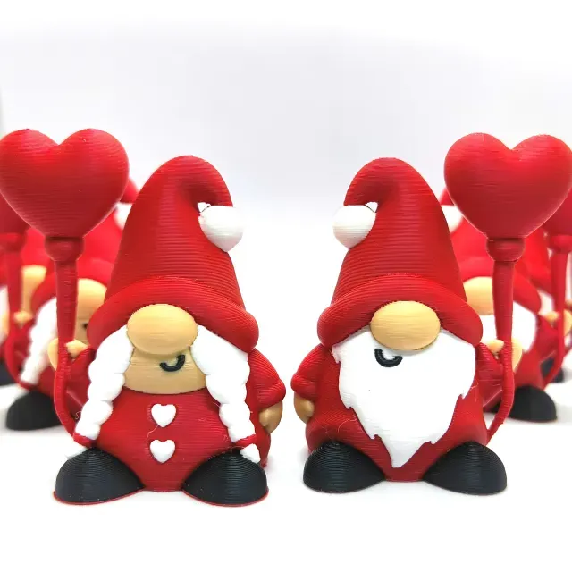 Valentine's Special - Gnome Couple — Image 4 of 9
