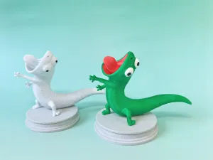 Crazy lizard sculpture