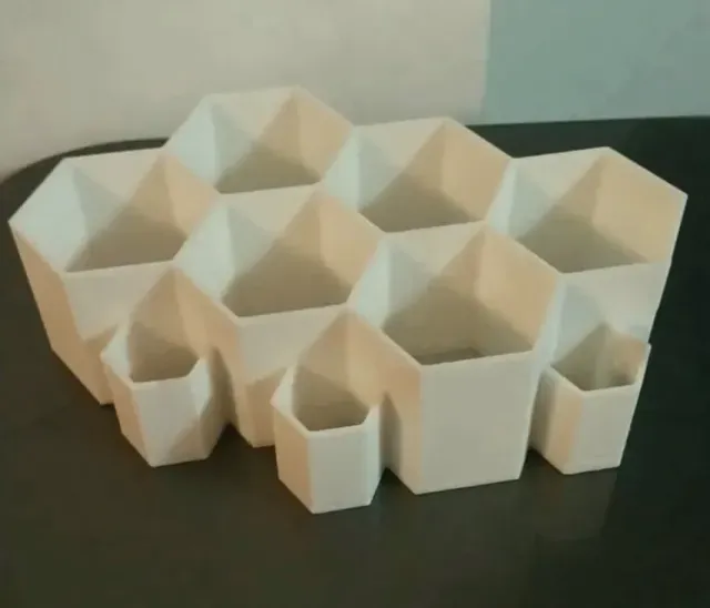 Honeycomb Pen Stand — Фото 2 из 7