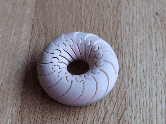 🍩Articulated Fidget Donut: The Zero-Calorie Stress Relief!✨