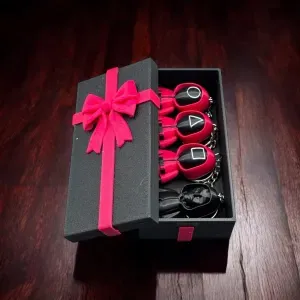 Squid Game Collector’s Gift Box Set - Keychain Set