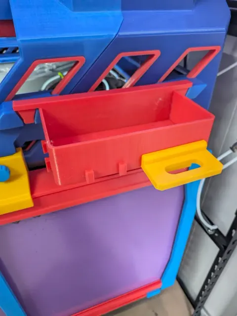 Remix for Darren 3D Print Side Plate Holder to Hold Tool Box — Фото 2 из 3