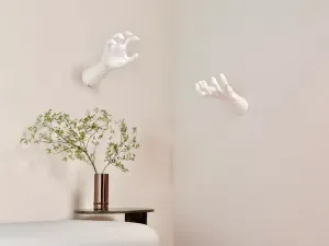 Hand Hanger & Decor