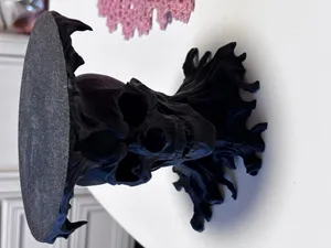 Skull tray