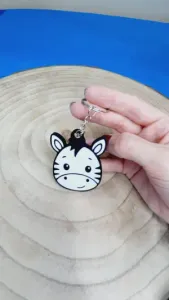 ZEBRA KEYCHAIN / LLAVERO ZEBRA