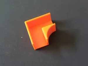 Wood board corner joint