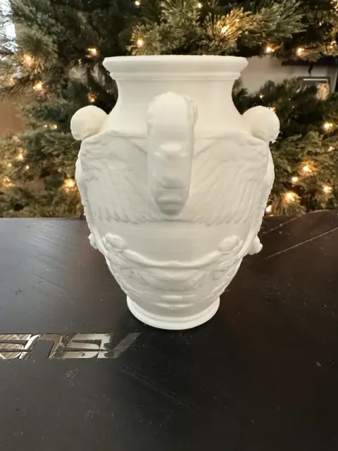 Vase 148 Eagle — Image 3 of 5