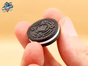 Oreo-Themed Checkers Set