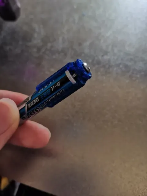 AAA to AA 1.5V Battery Adaptor — Image 5 of 9