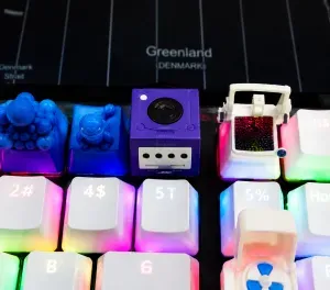 gamecube keycap multicolor
