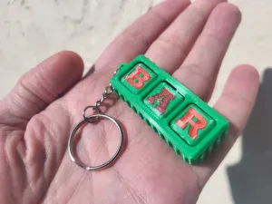 Slot Machine Keychain Fidget Toy – Rotating Cubes Lucky Char