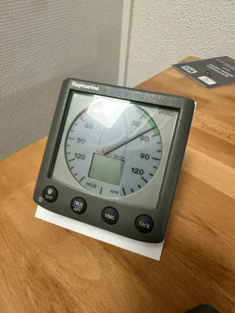 Raymarine ST60+ desk mount