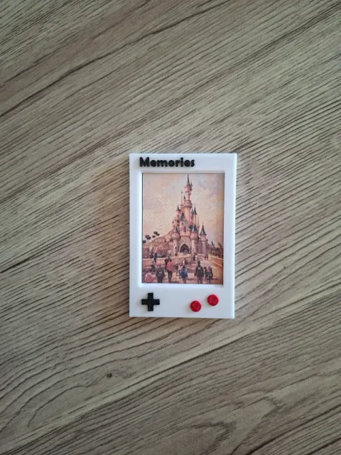 Console magnetic photo frame — Image 2 of 8