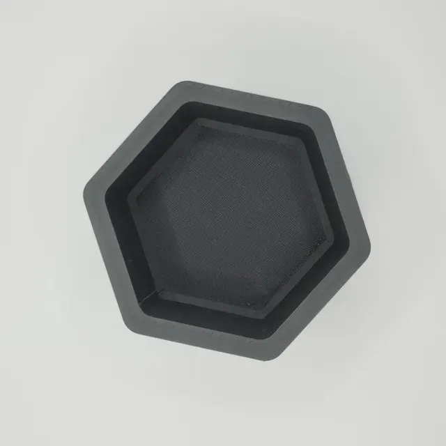 Hexagonal Design Mid-Century Planter – A Retro Touch — Фото 3 из 4
