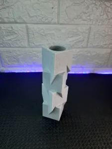 CUBE VAZE