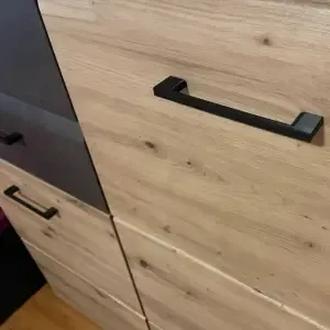 Modern Handle