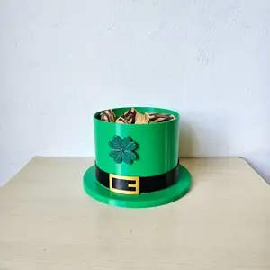 Saint Patrick hat bowl