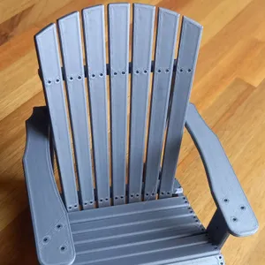 Adirondack chair (1:5 scale) with screws