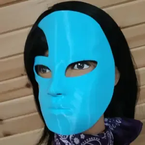 Valence - Set of 8 Blank Full-Face Masquerade Masks