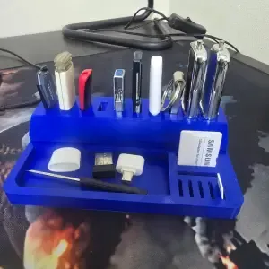 organizer for usb memory cards