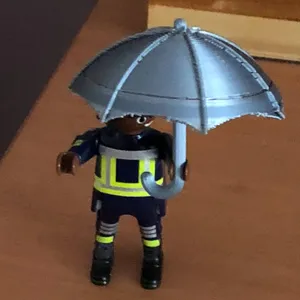UMBRELLA PLAYMOBIL SET