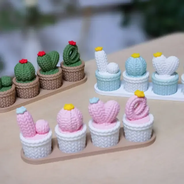 LOVE · Knitted Cactus Ornament | Threaded Assembly | Support-Free & Easy to Print