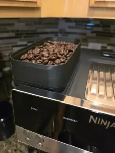 Ninja Luxe Cafe Bean Hopper Ext by tdlusk480 (Thingiverse)