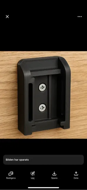 DeWalt Battery Holder Compact Wall Mount DeWalt 20V/18V XR — Image 2 of 9