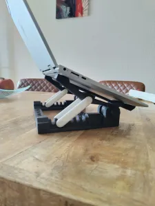 Laptop Stand 13